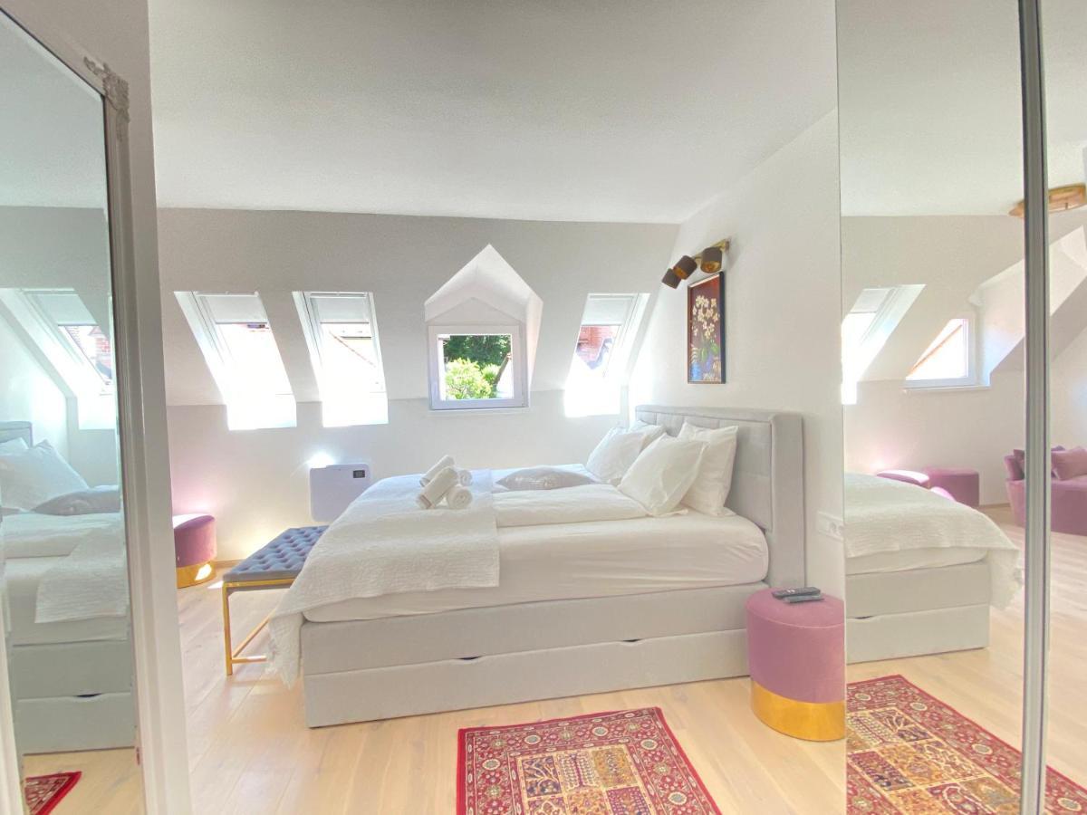 Ab Ljubljana - The Princess Castle Triplex ภายนอก รูปภาพ