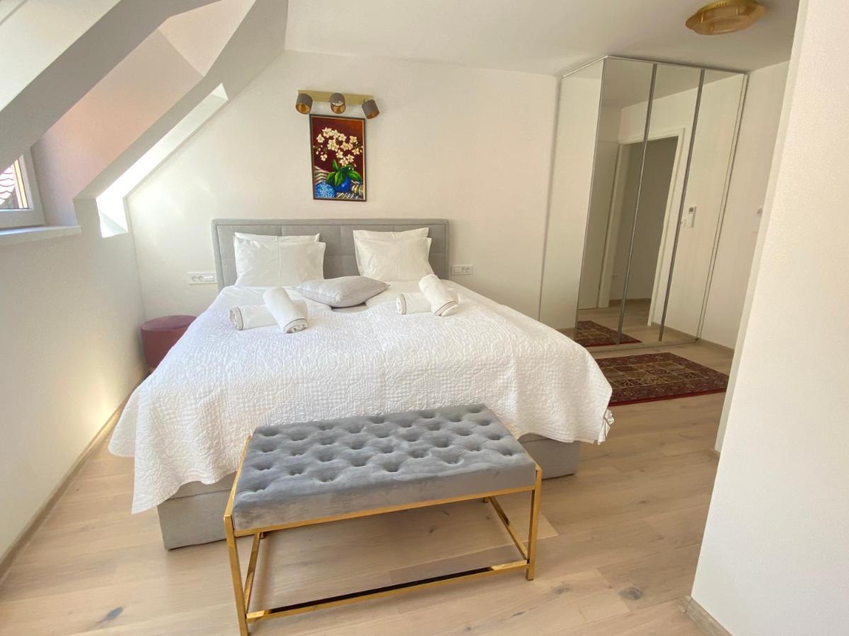 Ab Ljubljana - The Princess Castle Triplex ภายนอก รูปภาพ