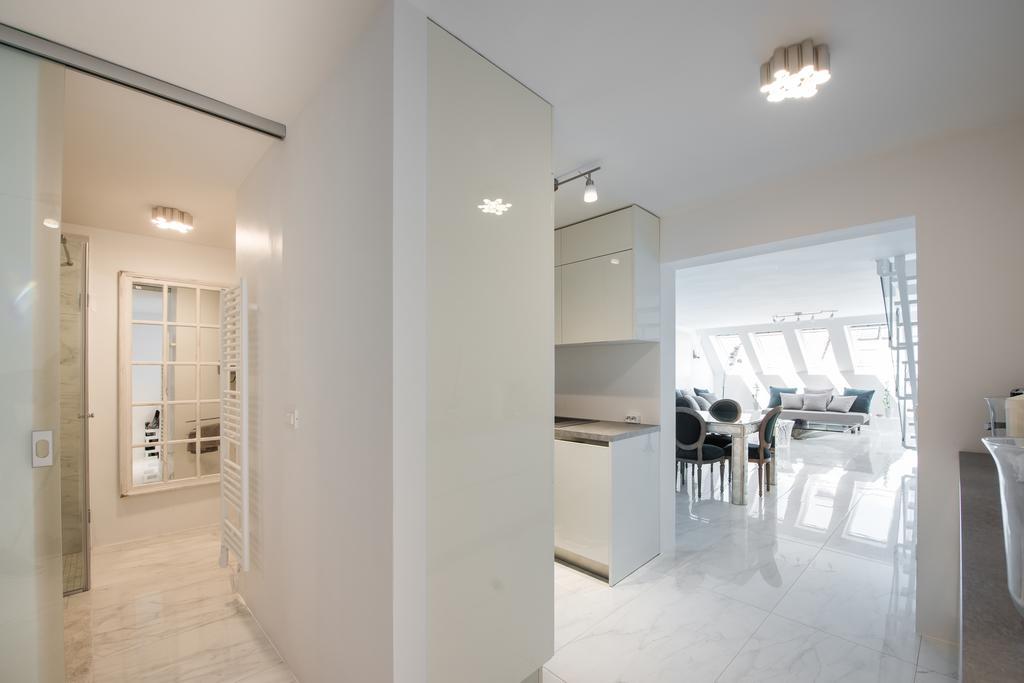 Ab Ljubljana - The Princess Castle Triplex ภายนอก รูปภาพ